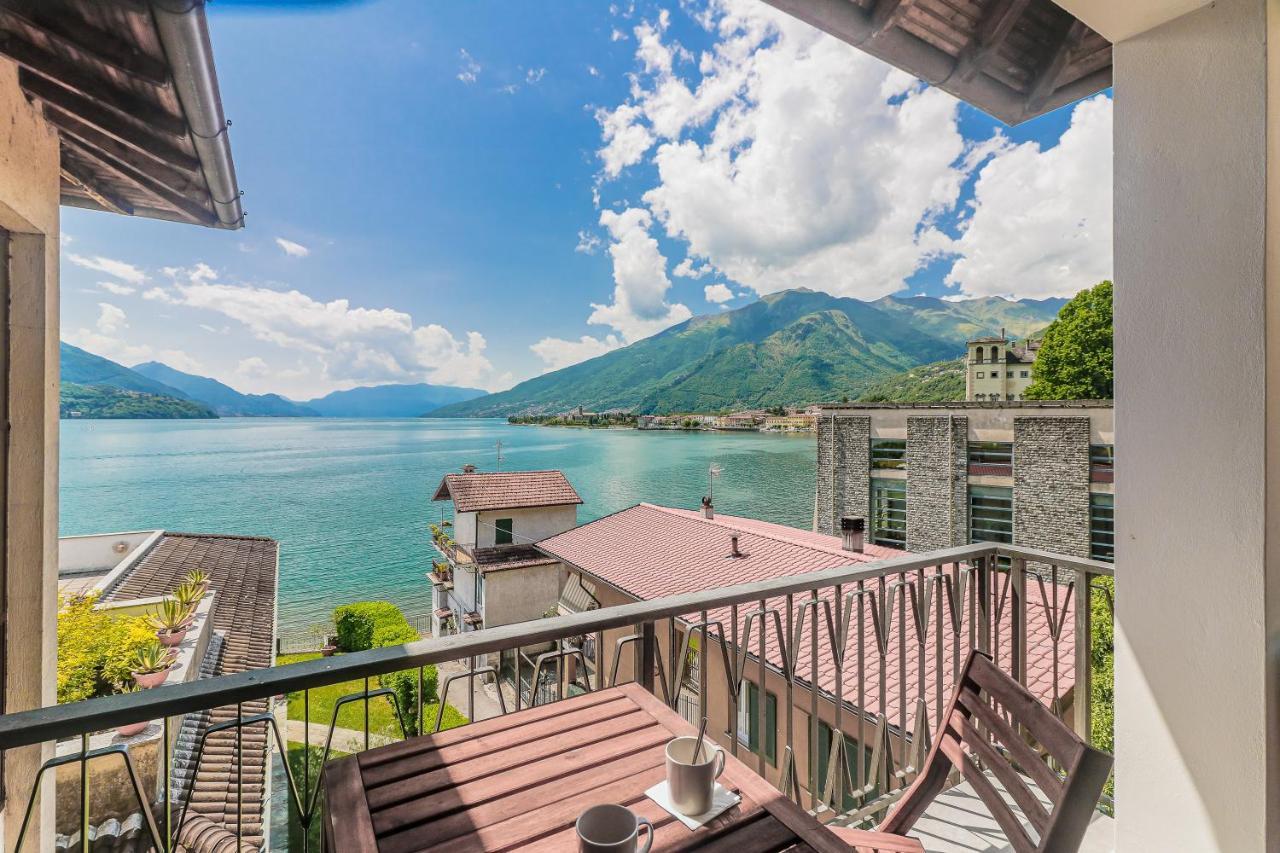 Stunning View Lakeside Apartment - Larihome A11 グラヴェドーナ エクステリア 写真